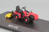 Трактор МТЗ-132 (Беларус 132), выпуск 94, красный